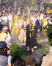 大聖院 火渡り式