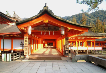 嚴島神社入口